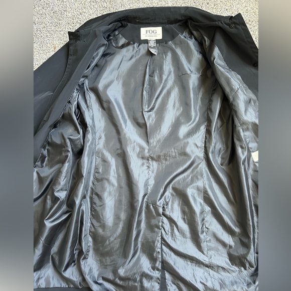 FOG By London Fog Women’s Button up Short Trench Coat Large - Picture 8 of 9